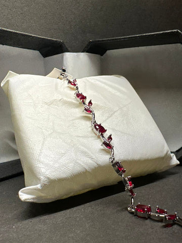Tulip Blood Red Bracelet